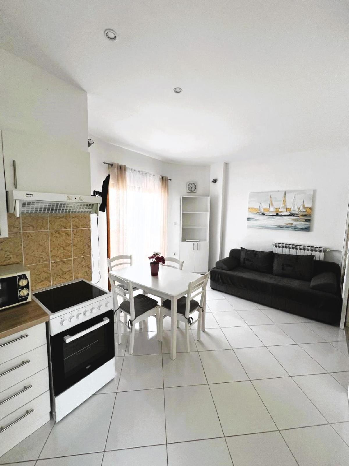 Family Apartments K&M Паг Екстер'єр фото